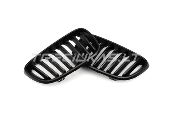 BMW F22 F23 matinės juodos groteles grill