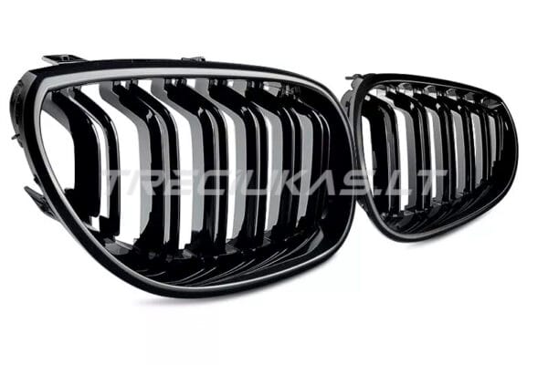 BMW E60 E61 preformance priekines groteles grill juodos blizgios